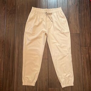 New with tags Abercrombie jogger